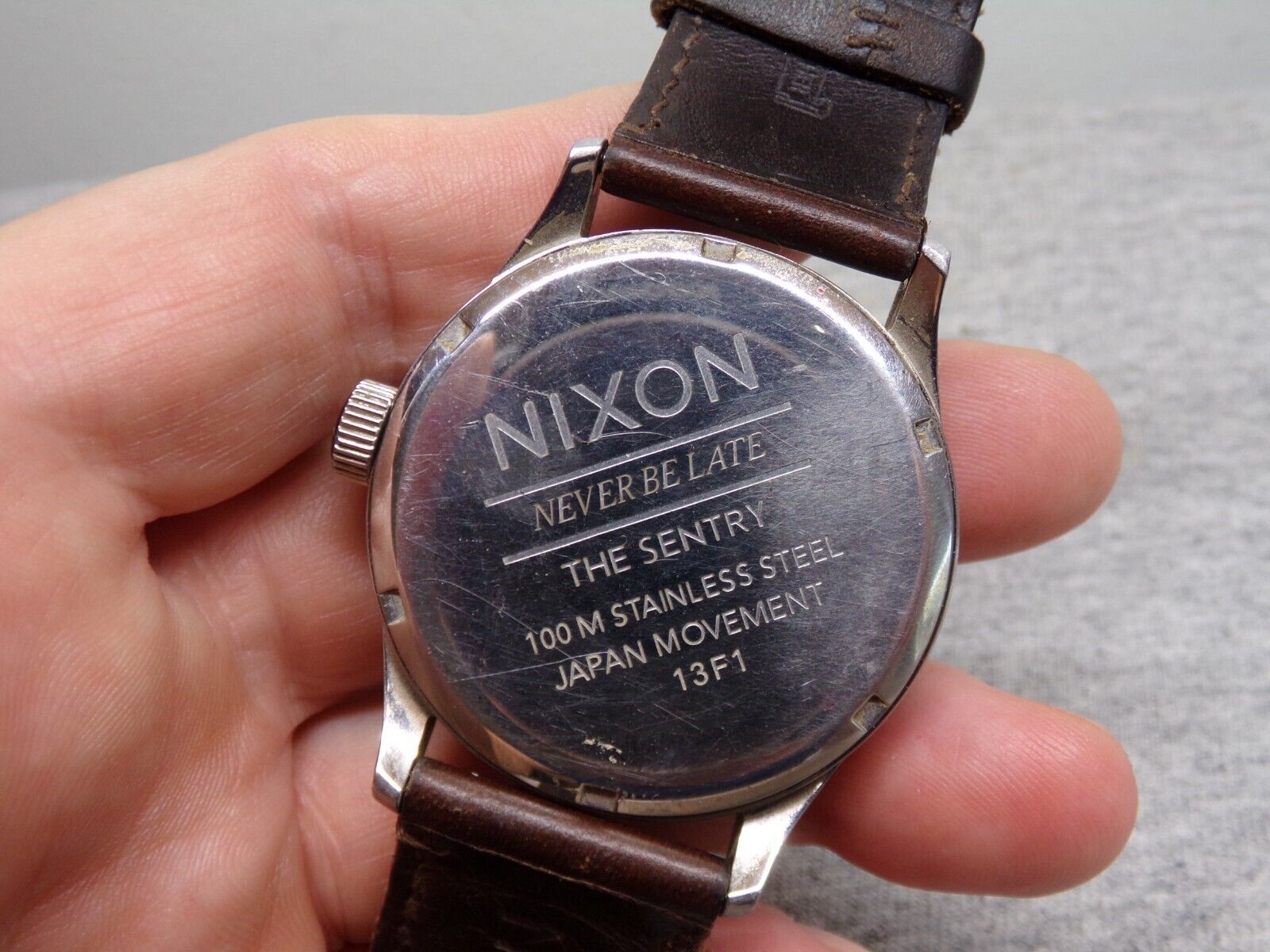 Nixon 13f1 hotsell