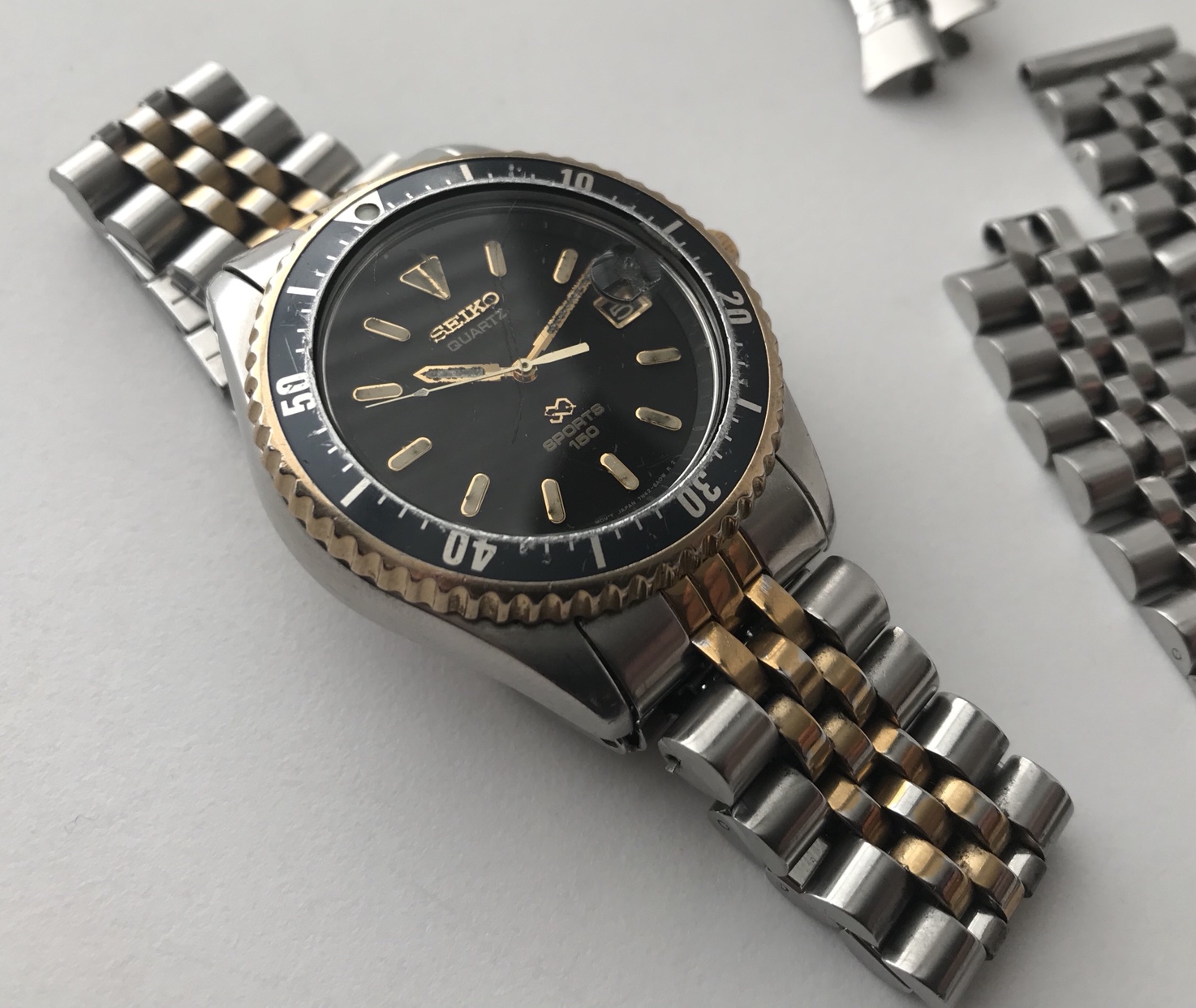 seiko quartz sq sports 150