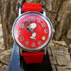 RARE VINTAGE TIMEX FULL SIZE RED SNOOPY TENNIS ACTION WATCH NICE NO RESERVE  | WatchCharts