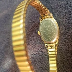 Timex 377 BA Cell US Virgin Islands Womens Gold Tone Watch Runs New Battery  | WatchCharts