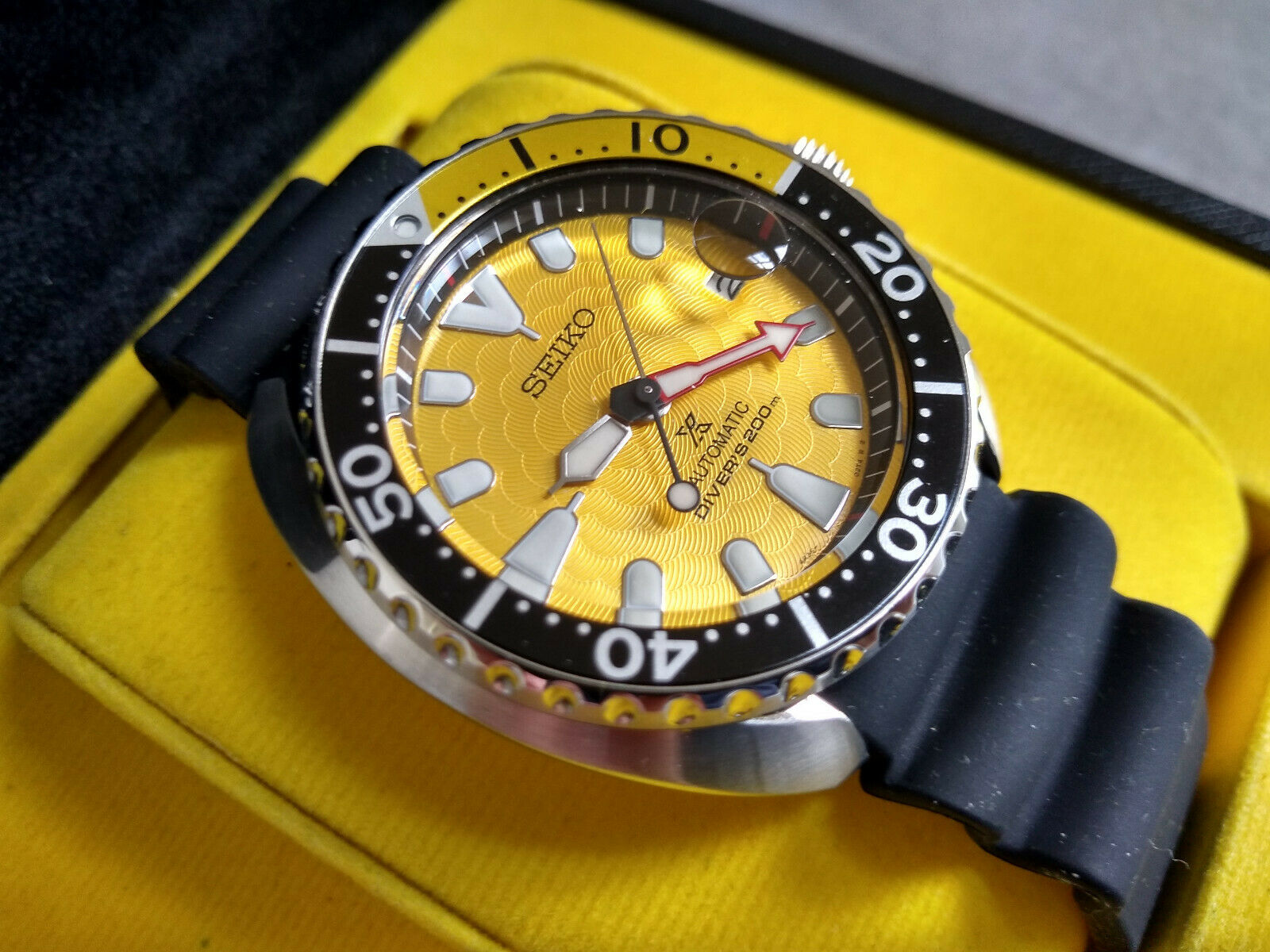 Seiko Prospex Zimbe #10 Yellow Mini Turtle Limited Edition of 999