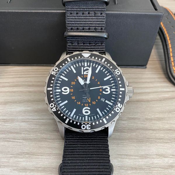 WTS Sinn 857 UTC VFR WatchCharts Marketplace wts-sinn-857-utc-vfr-watchcharts-marketplace