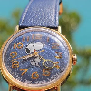 1958 Peanuts Snoopy Tennis Mystery 2024 Ball Wind Up Timex Watch