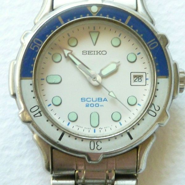 VINTAGE SEIKO SCUBA 200M 5H25-6050 DIVE WATCH. WORKING