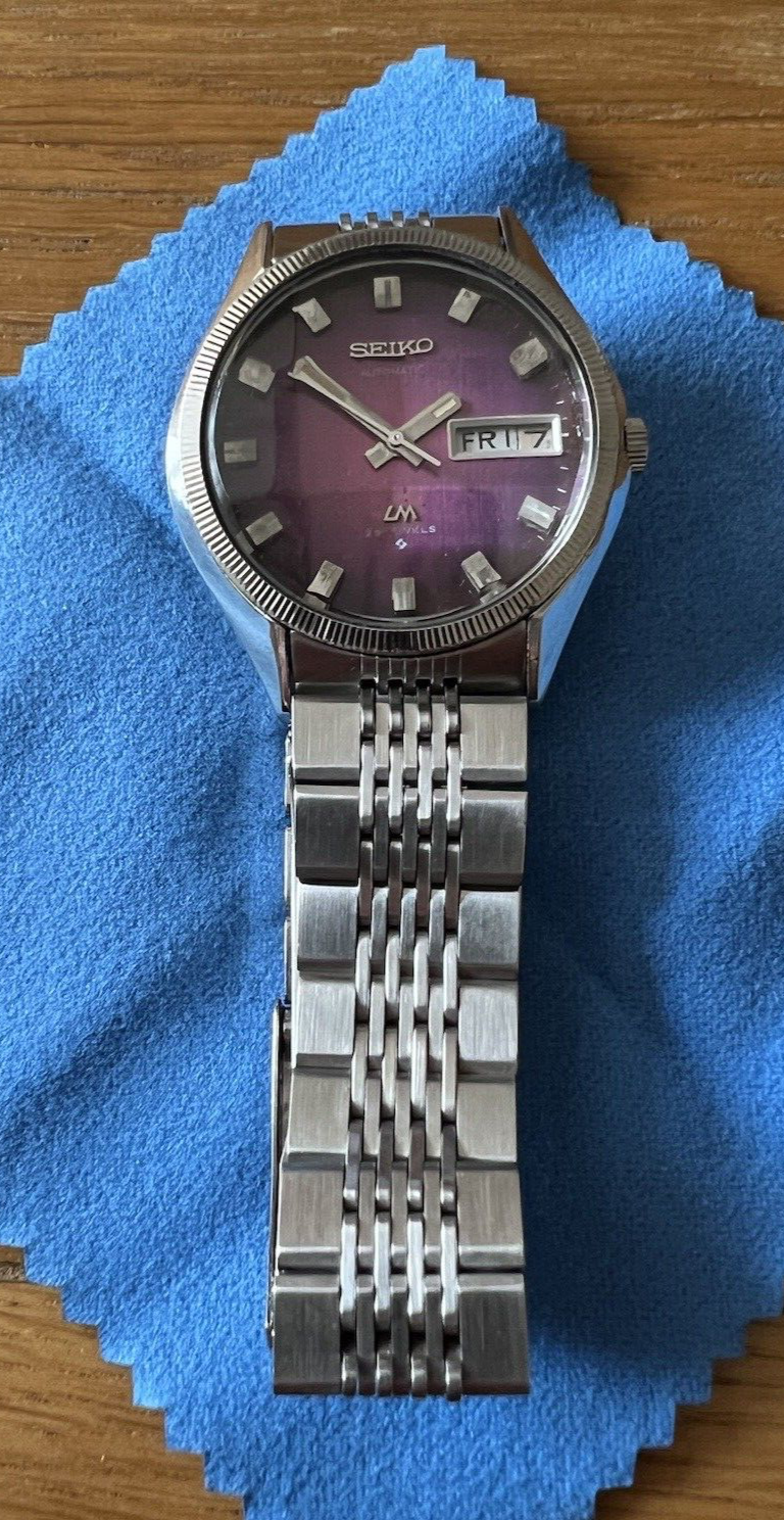 February 1974 Vintage Seiko Lordmatic Lord Matic 5606-7330 Purple