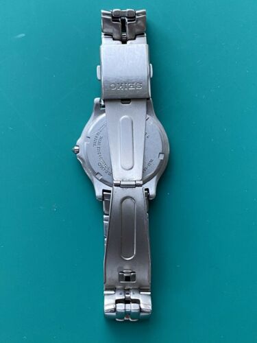 Seiko Titanium Mens Watch 7N32 0070 Sapphire Crystal 50M Water