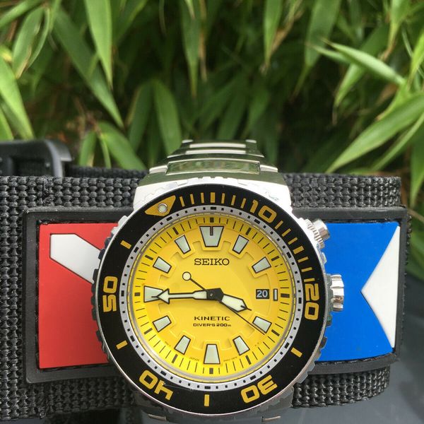 Seiko yellow face divers watch online