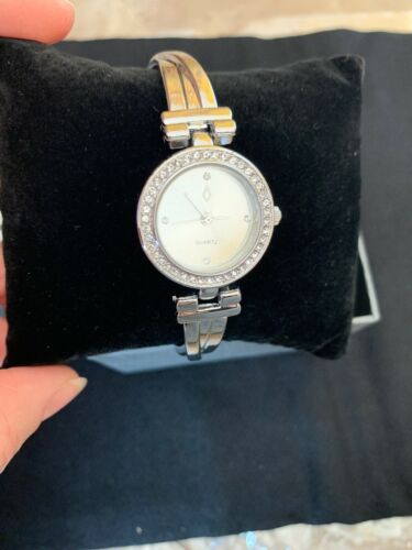 Nic & 2024 syd swarovski watch