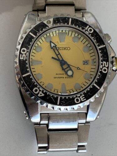 Seiko Kinetic Diver's 200m 5M62-0BL0 SKA367 Yellow Dial SS Watch- New  Battery! | WatchCharts