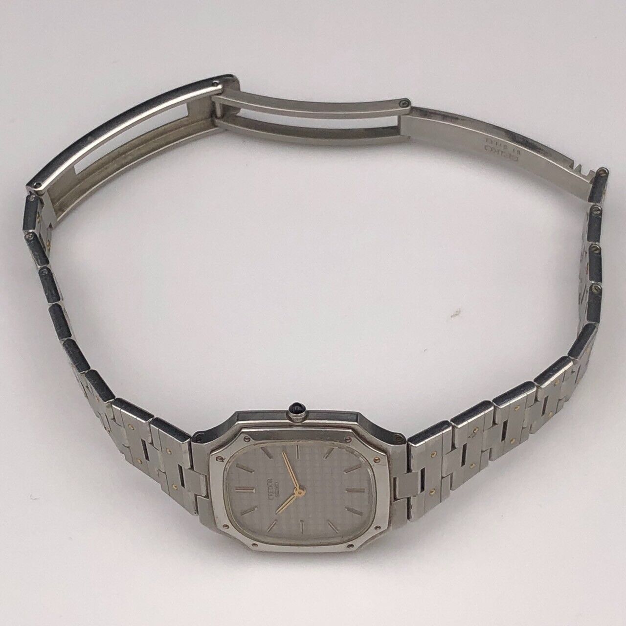 Seiko Credor 8420-5010 Gerald Genta Women Watch Silver Dial