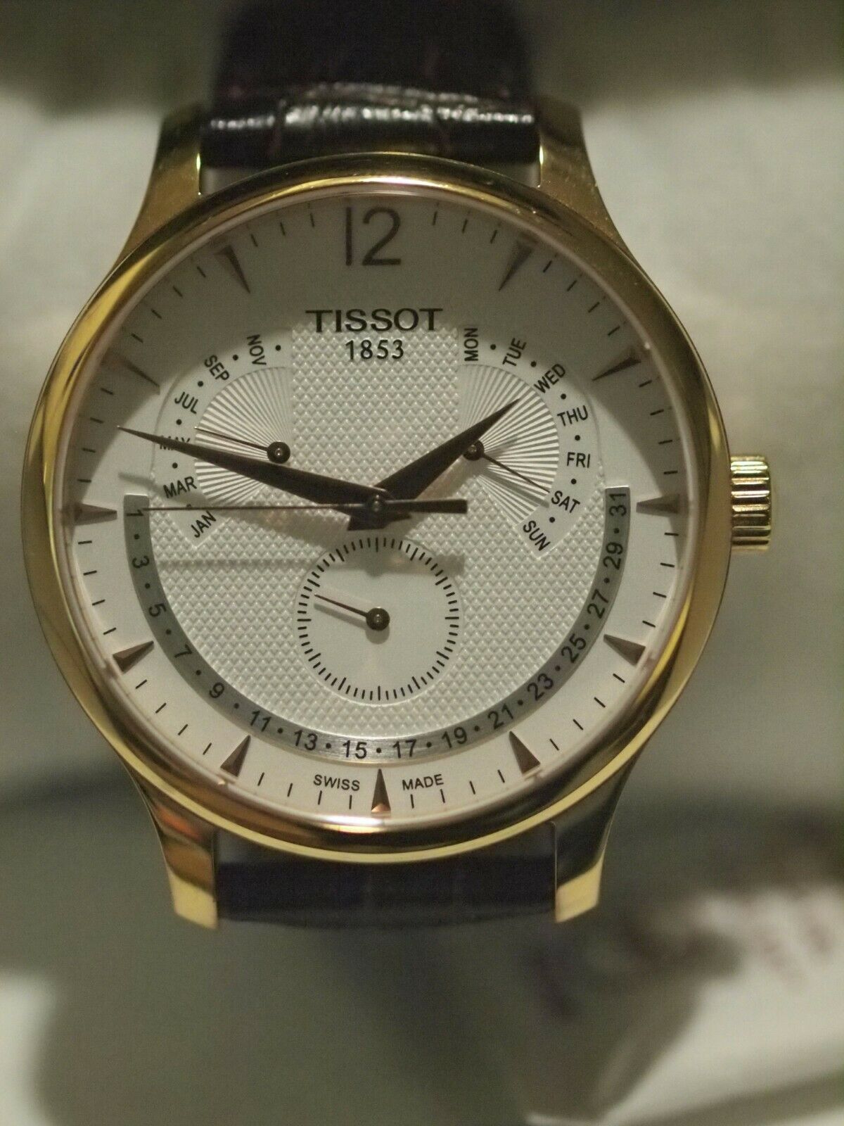 TISSOT TO63637.A Rose Gold w embossed band Swiss Quart Movement