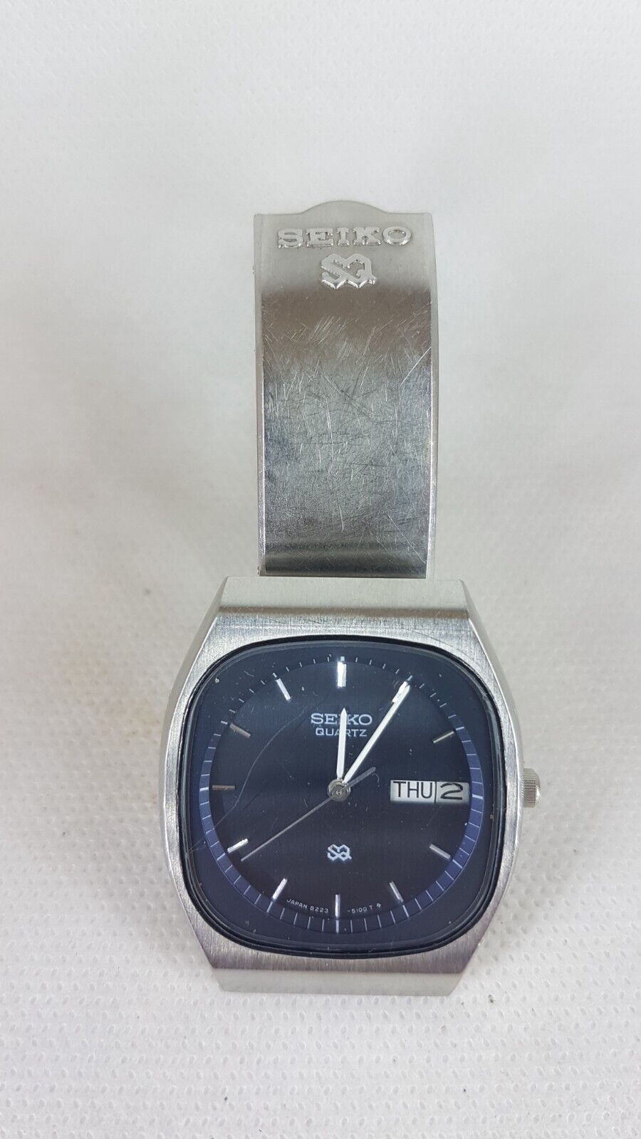 Seiko SQ Quartz 8223- 510A Arabic & English days. rare model