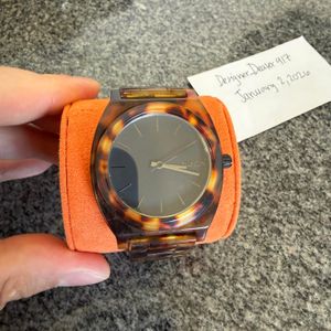 Nixon Medium Time Teller P Coral 31mm Watch A1215 685 A1215-685-00 Time Teller Watch | Silver / Coral | Unisex Analog Watch  main image 3