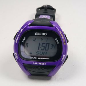 SEIKO S680-00A0 SUPER RUNNER SOLAR 300 LAP MEMORY Quartz Mens