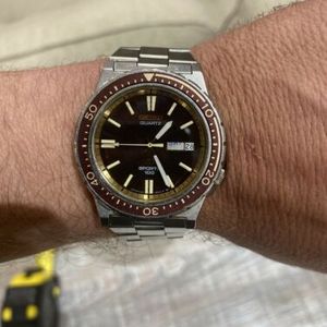 EXTREMELY RARE SEIKO 7123-823B Brown gold Stainless Not Running Vintage  Mens .99 | WatchCharts
