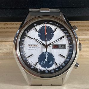 Seiko Sportura chronograph watch 7T04-0AL0 | WatchCharts Marketplace