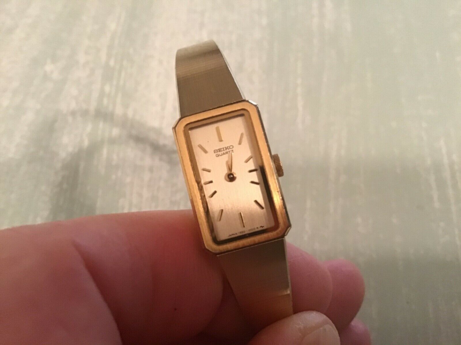 Vintage Seiko quartz women\'s watch,model 1320-5780. Original bracelet SOLD 1993 Seiko ladies watch on gold plated bracelet - Birth  main image 4