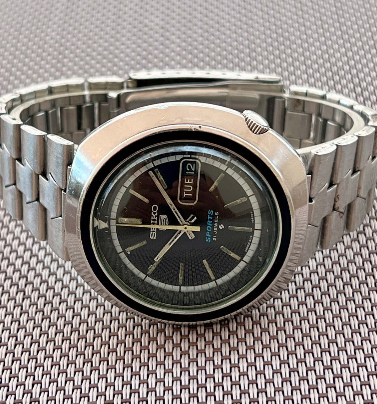 Seiko 5 Sports 6106-6430 Price as of June 2026 | WatchCharts