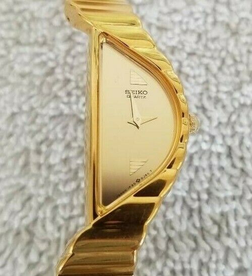 Women's Vintage - Seiko Half Moon Watch - Gold Tone Quartz - Gold Dial  1F20-5D59 | WatchCharts