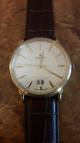 Junghans Anytime Diplomat Herrenuhr 41 7880 vergoldet mit