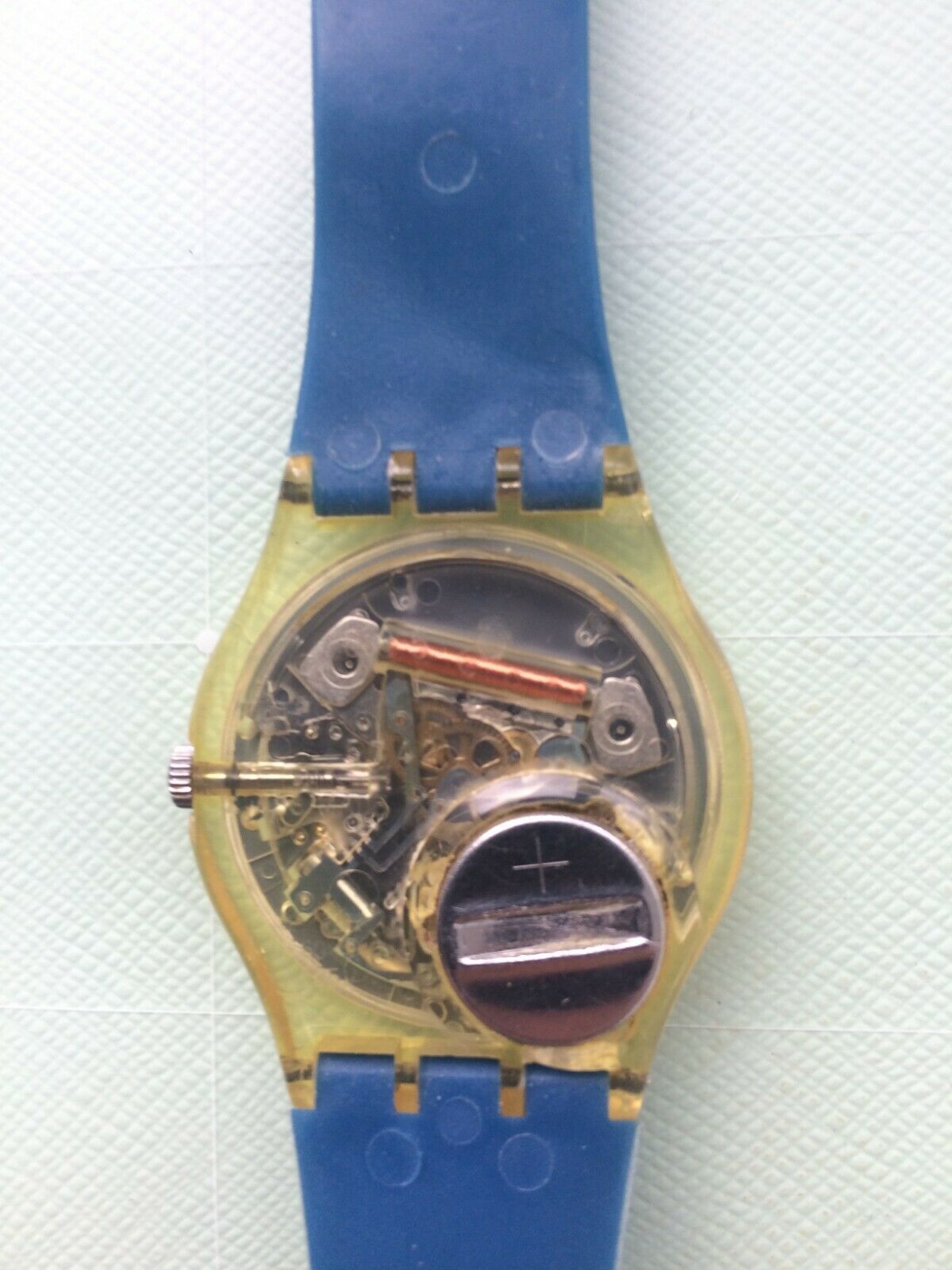 1996 Swatch Watch Weightless GK229 Designed By Richard McGuire - Retro |  WatchCharts