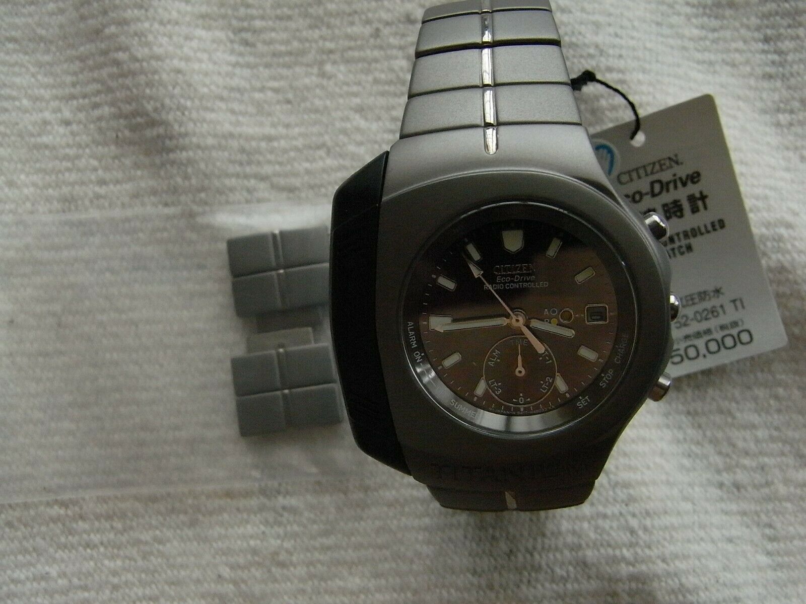 RARE CITIZEN ECO-Drive TITANIUM 9417-H22838 | WatchCharts Marketplace
