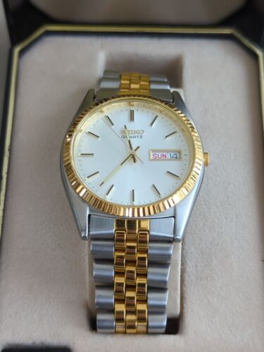 SEIKO 7N43-8111 Sgf204 QUARTZ Two-Tone Wristwatch 36mm