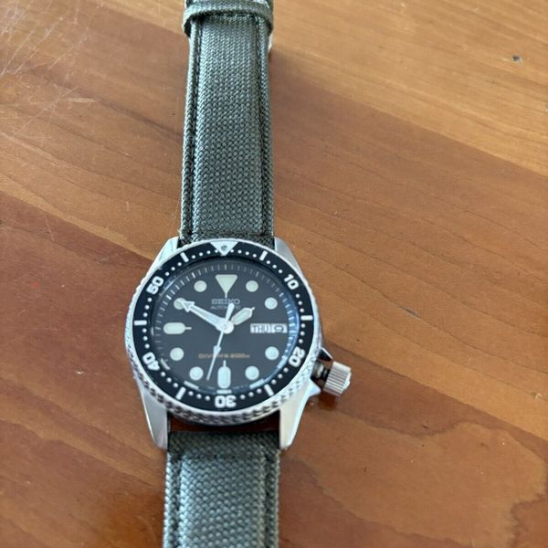 NUOVO INSERTO LUNETTA BLU MEDIO PIATTO 33,5 MM SEIKO MEDIUM DIVER SKX013 / SK NUOVO INSERTO LUNETTA BLU MEDIO PIATTO 33,5 MM SEIKO MEDIUM DIVER SKX013 / SK
