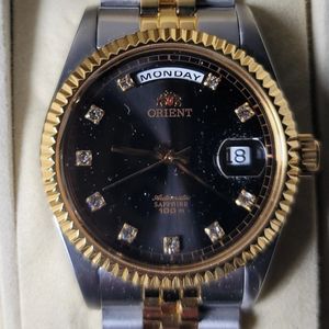 Vintage 1982 Elgin Quartz Watch Disney Epcot Center Pro-Am  display picture 2