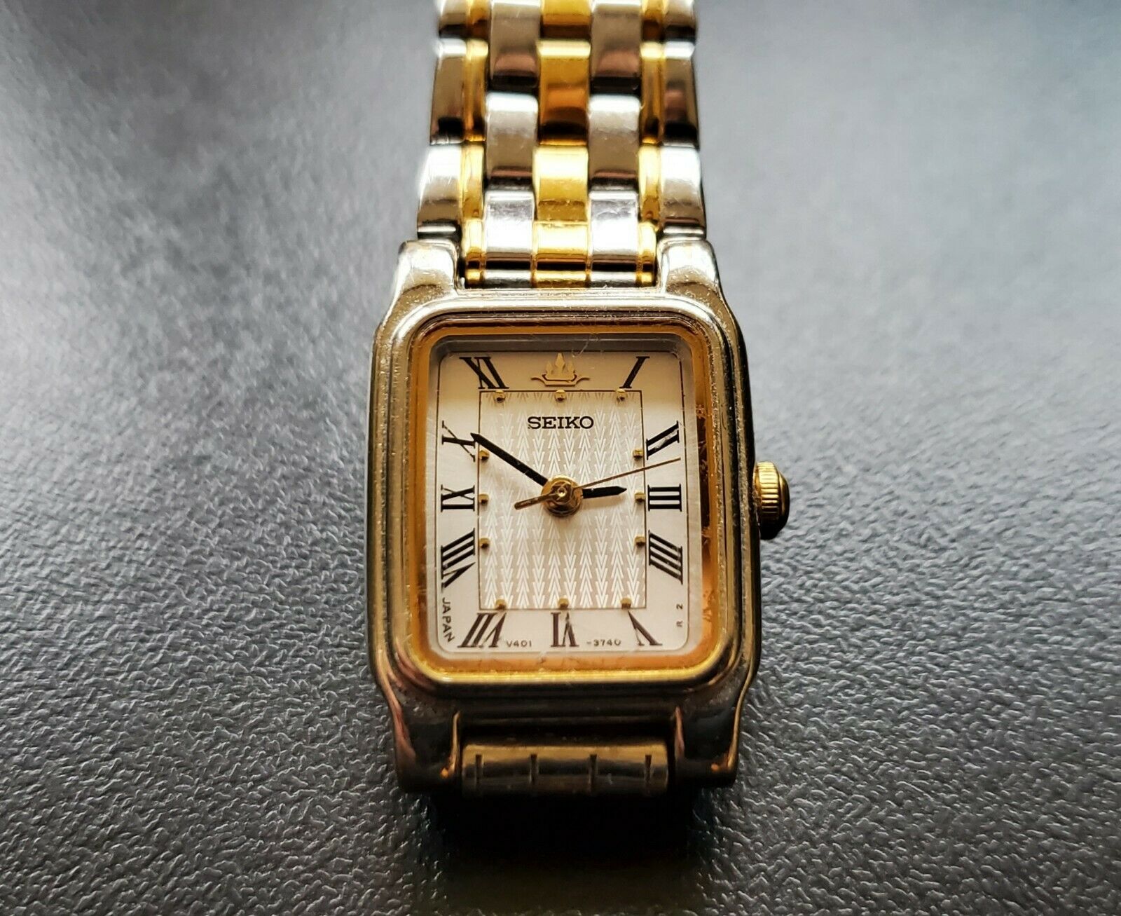 Vintage Seiko Wrist Watch Japan Gold Silver Tone Analog