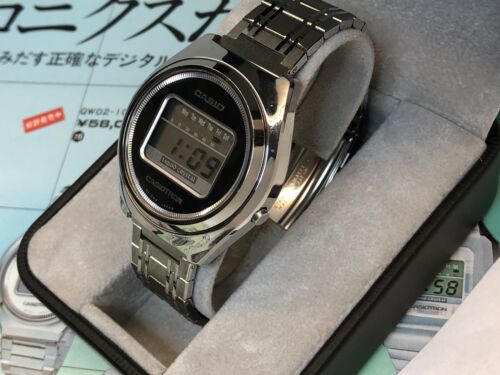 NOS 01-502 CASIO Casiotron 1976 Digital LCD Quartz watch uhr MOT