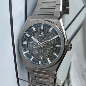 Zenith Defy Classic Skeleton 95.9000.670 NEW Box + Papers for