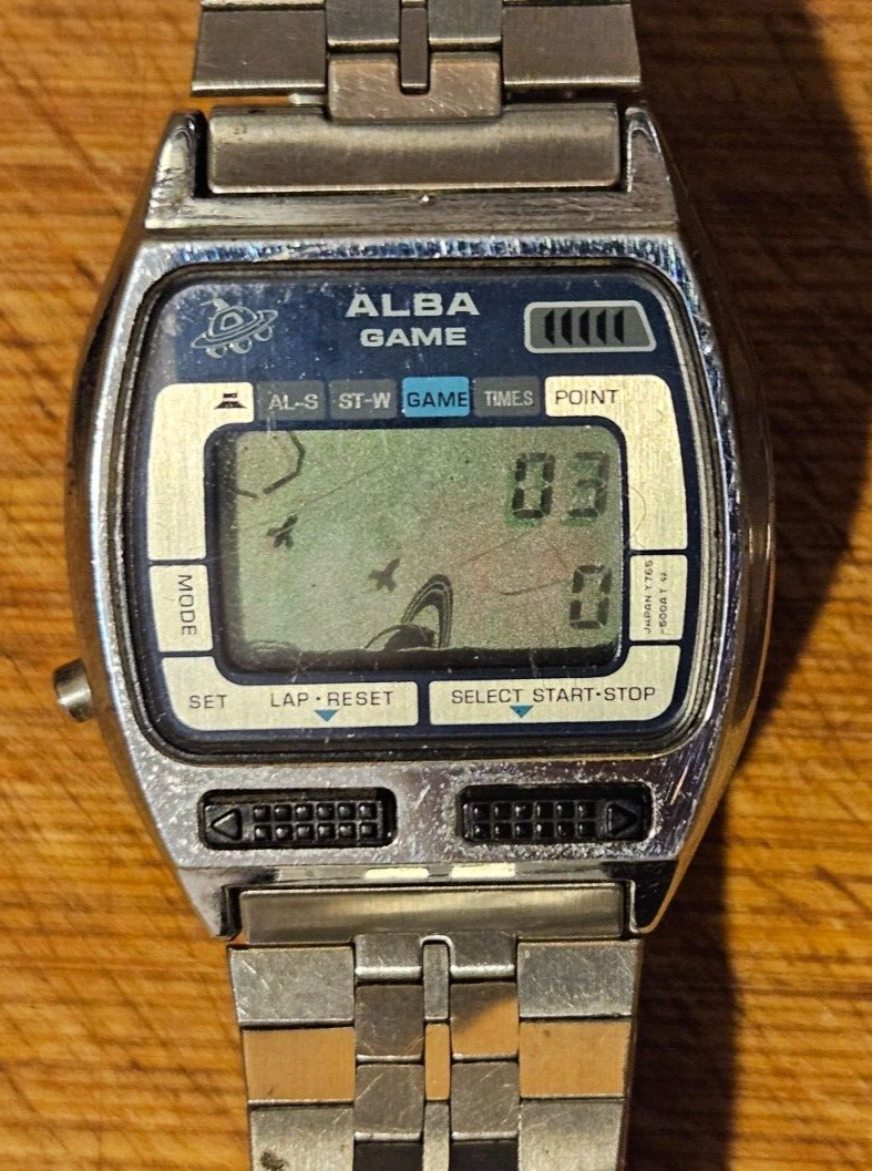 Boxed Working Seiko Pulsar Alba Y765-5000 Space Invader Game LCD