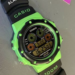 ⭐️【CASIO】QUATTRO GRAPH クワトログラフ90年代 ヴィンテージ ⭐️【CASIO】QUATTRO GRAPH クワトログラフ90年代 ヴィンテージ Rare