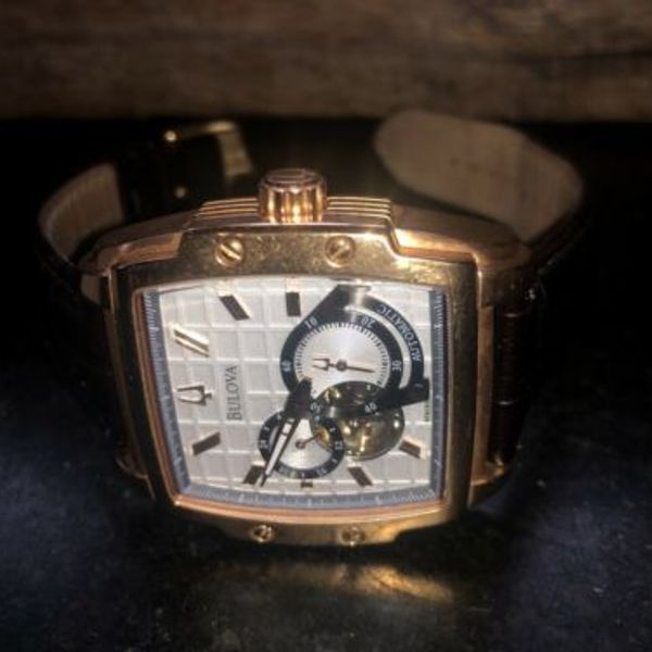 Authentic Men's Bulova Automatic Chronometer Rose Gold Tone C969967 21 Jewels WatchCharts
