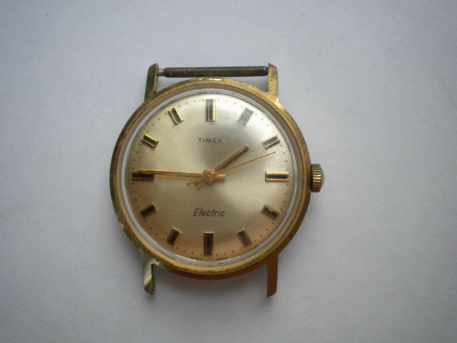 timex electric gold watch