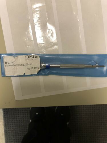 Tri Wing Screwdriver For Oris Aquis. Bracelet Rubber Strap Change