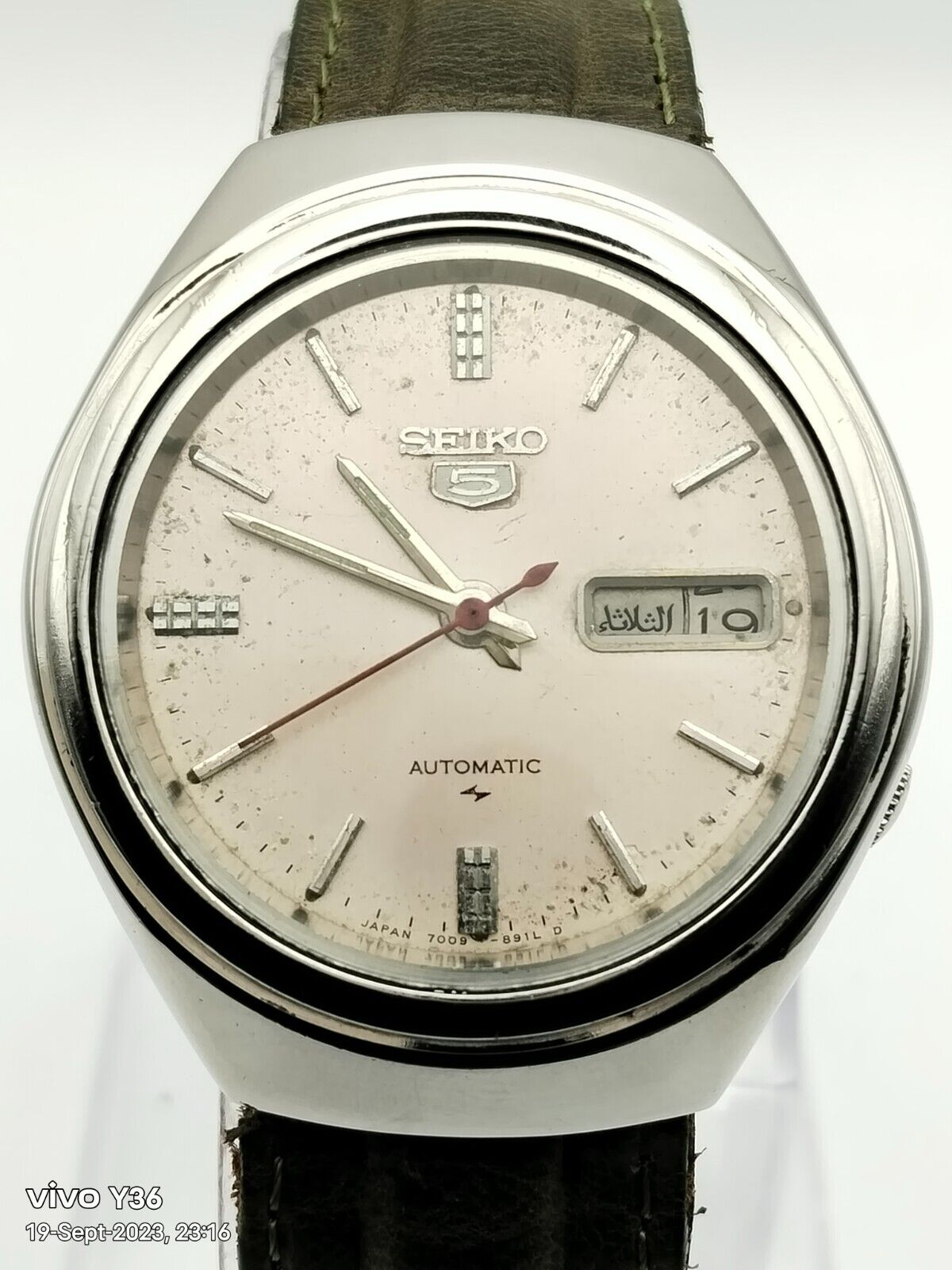 セナ Vintage Seiko 5 7009-8600-P A1 Automatic D/D Japan WristWatch