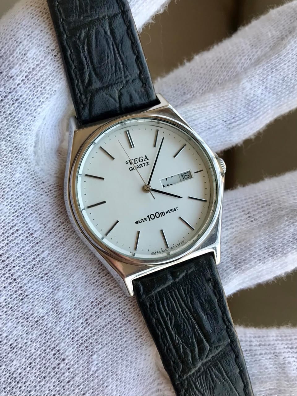 WTS] Vintage Citizen Vega Quartz – 3J00-402321-Y – ???? Diver's Watch ????  – 1990's JDM --- 75 USD Only | WatchCharts Marketplace