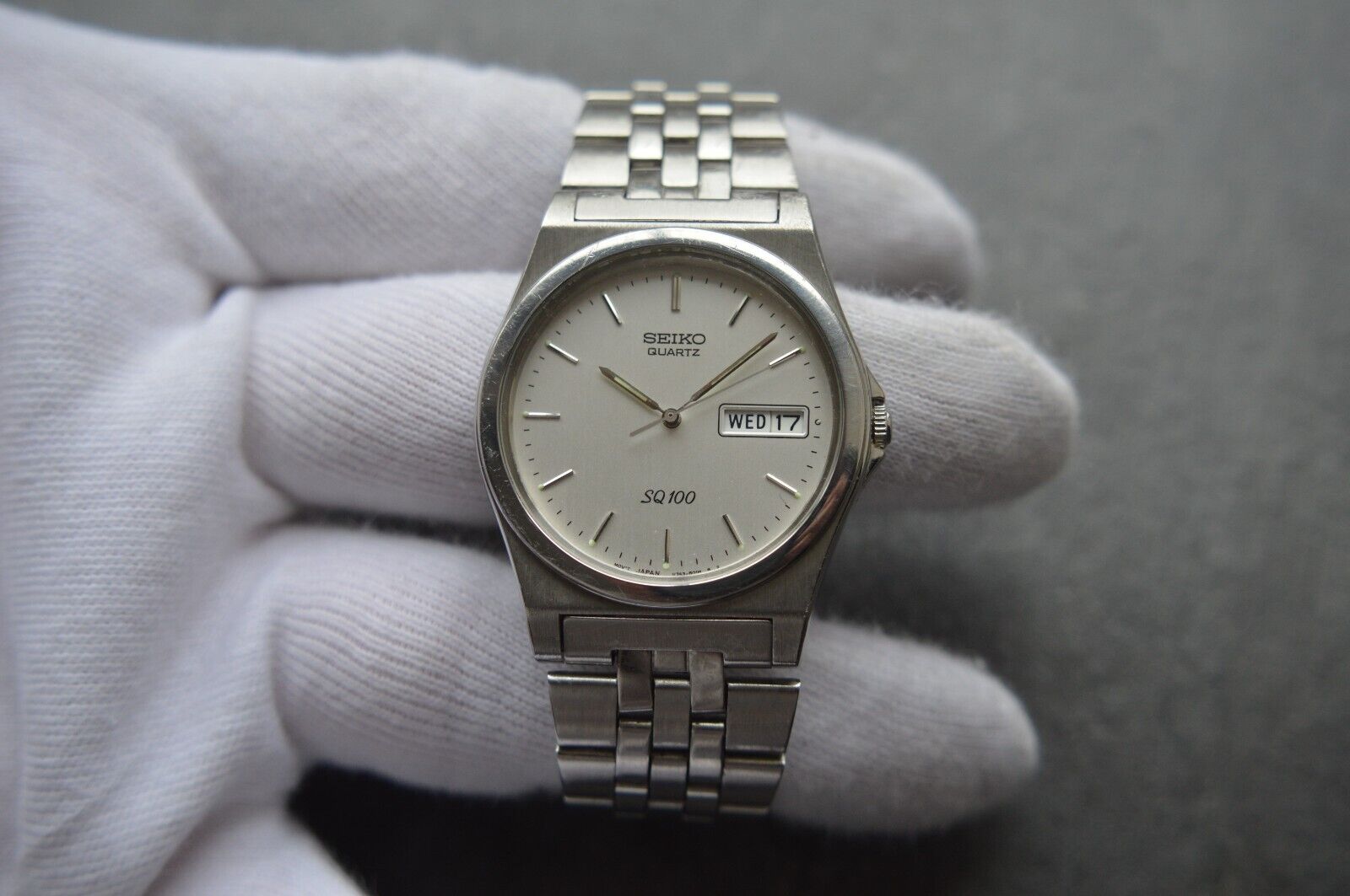 April 1994 Vintage Seiko SQ100 Quartz 7N43 8001 Watch Rare