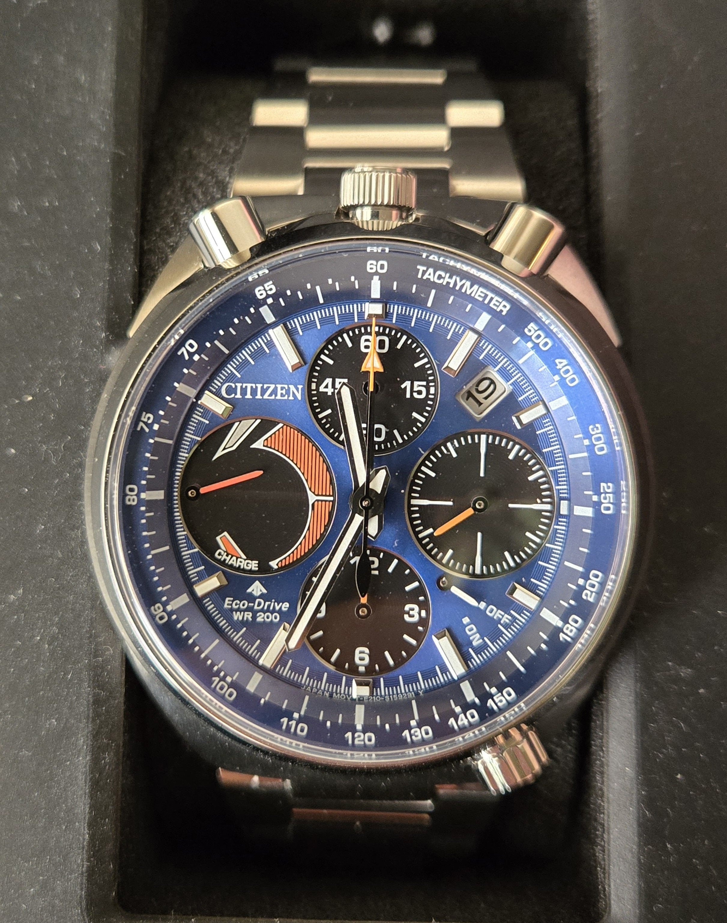 NEW Citizen Promaster Tsuno Chrono Racer AV0070 57L WatchCharts UK