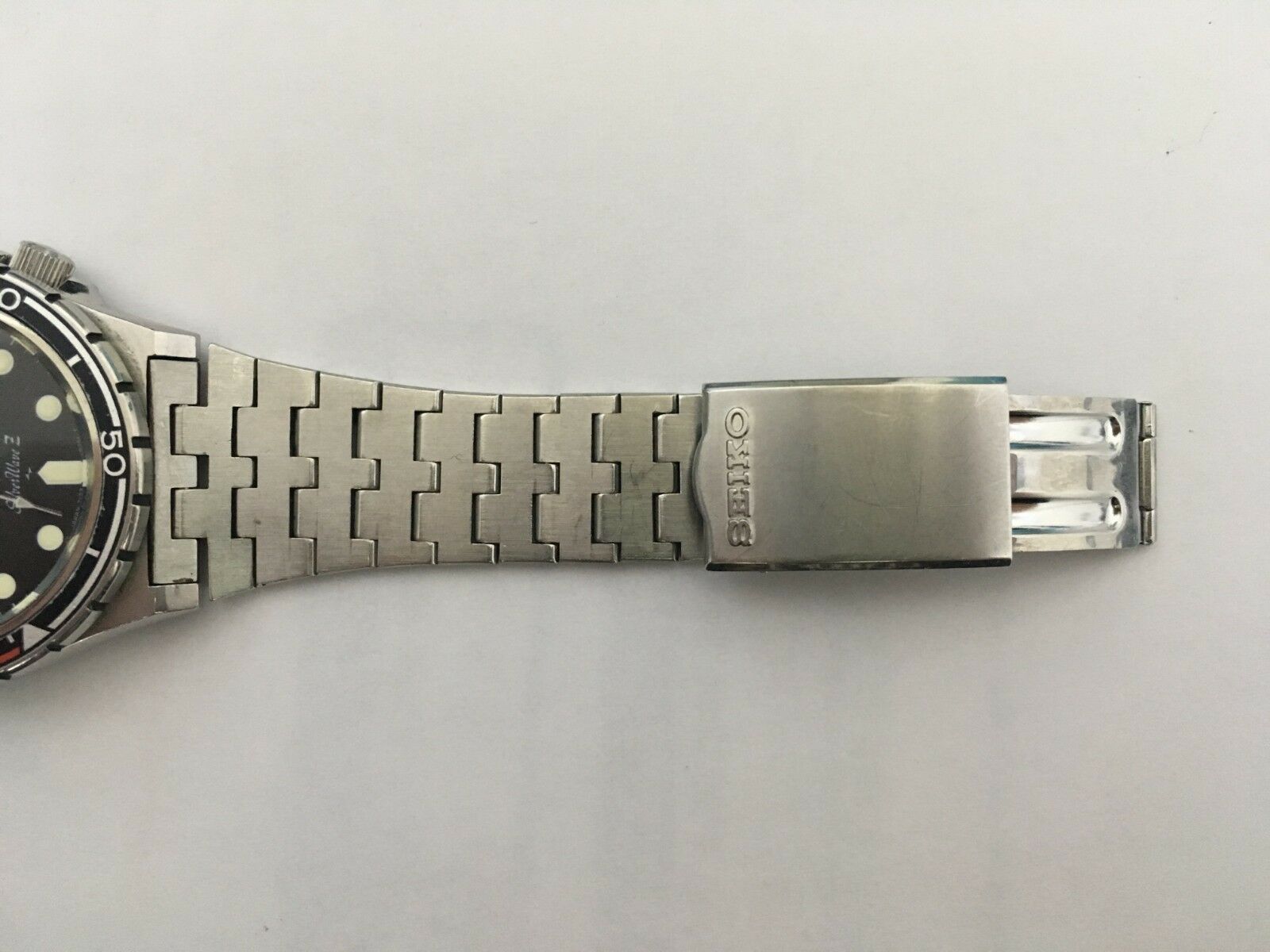 Seiko Solar Watch Women 29mm MOP Dial Two Tone Date Round