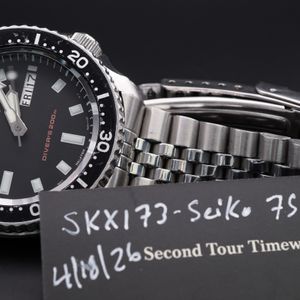 SEIKO 7N43-0AR0 SAPPHIRE 100M WATER RESIST Mens Watch Japan