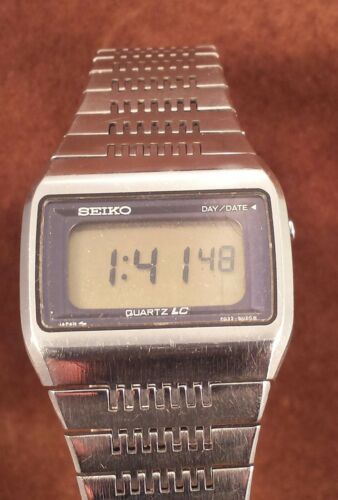 Vintage 1978 SEIKO QUARTZ LC F033-5020 Digital Watch | WatchCharts