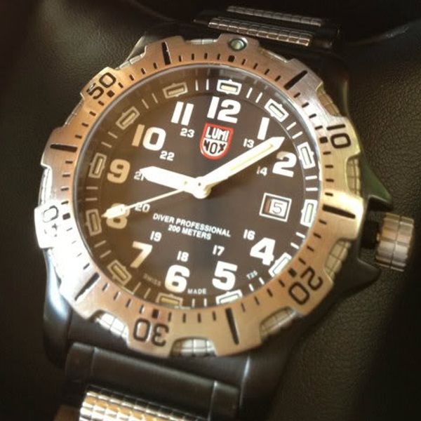 FS Luminox Series 8050 125 OBO ot Trade Brand new battery but