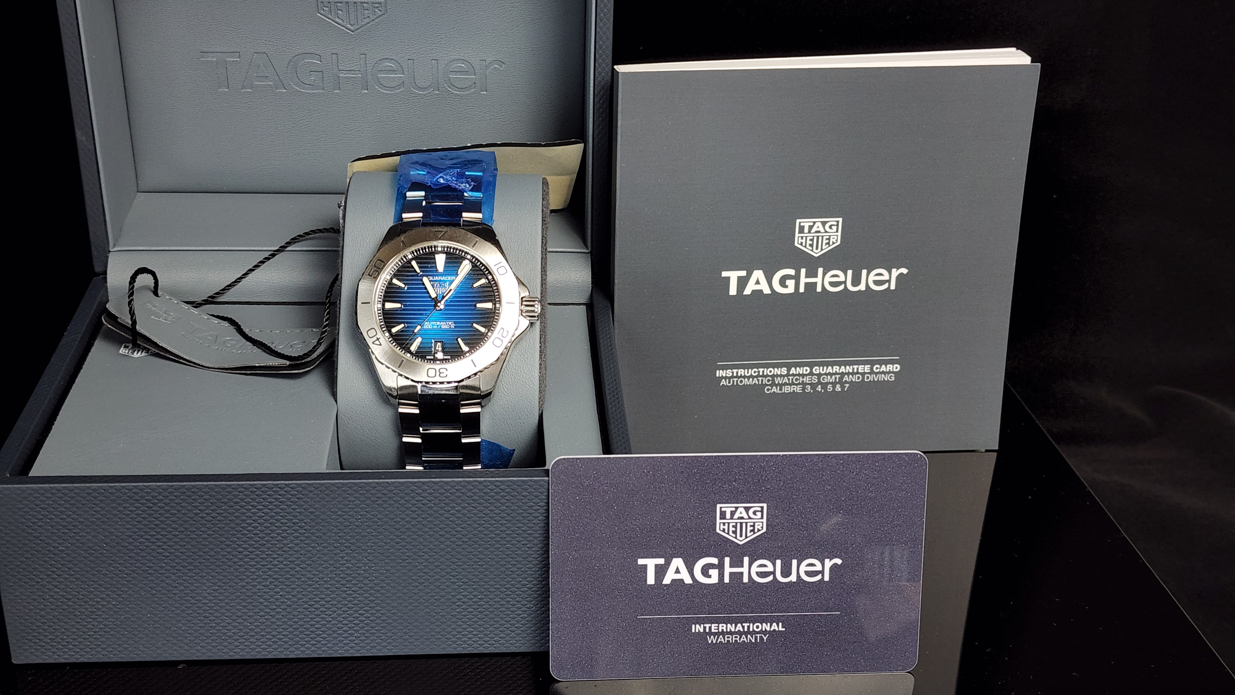 Finest Selection of Luxury Watches | Watchaser Dubai - Paris - Genève