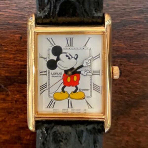 Men s Vintage MICKEY MOUSE by LORUS V515 5150 Quartz Watch. WatchCharts