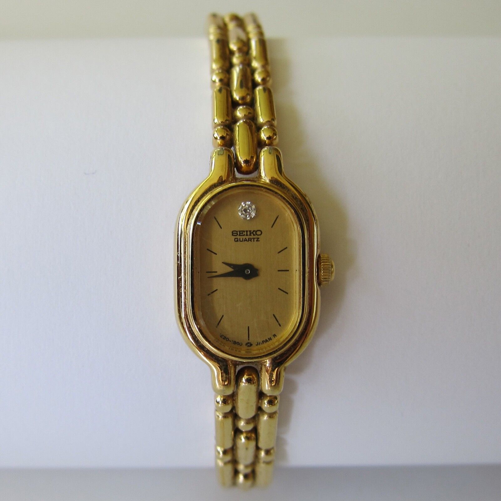 Vintage Seiko Quartz 1E20-6039 Gold Tone Women's Watch Diamond