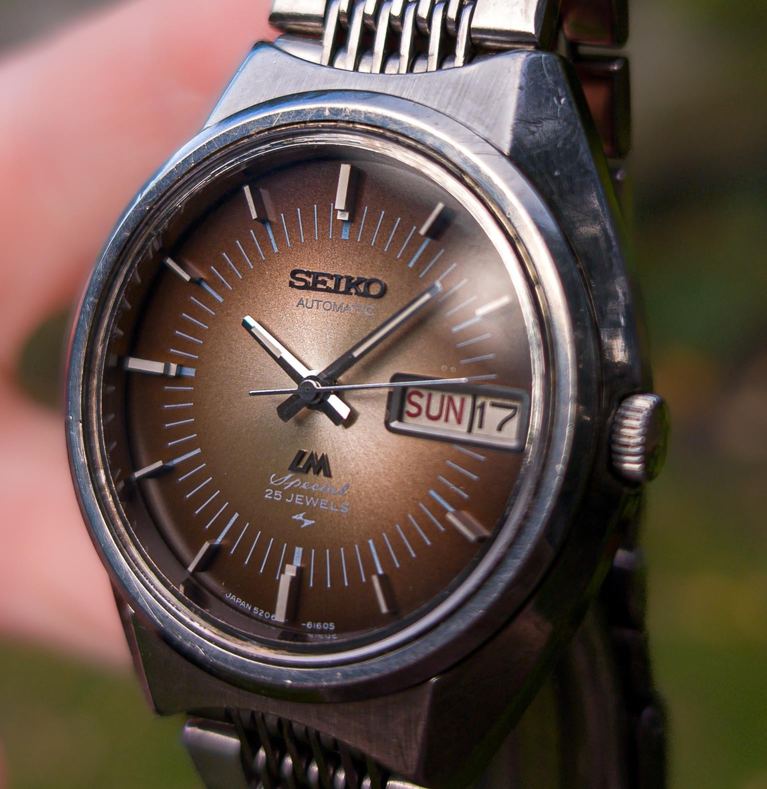 Seiko sunburst clearance dial