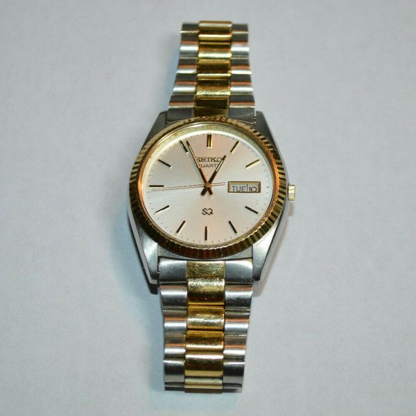 Vintage Seiko Quartz Day/Date Two Tone Men's Wristwatch 5H238020